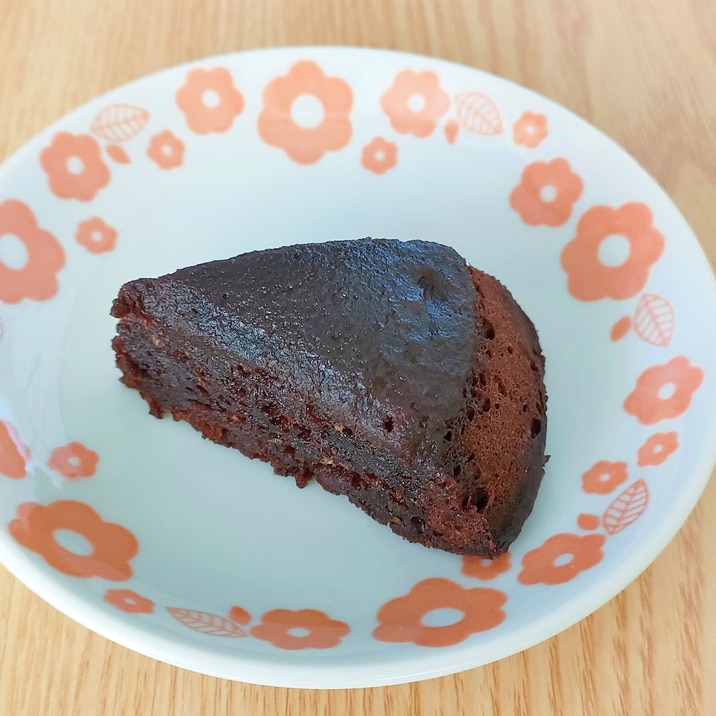 レンジで5分♪豆腐入りシナモンココアケーキ